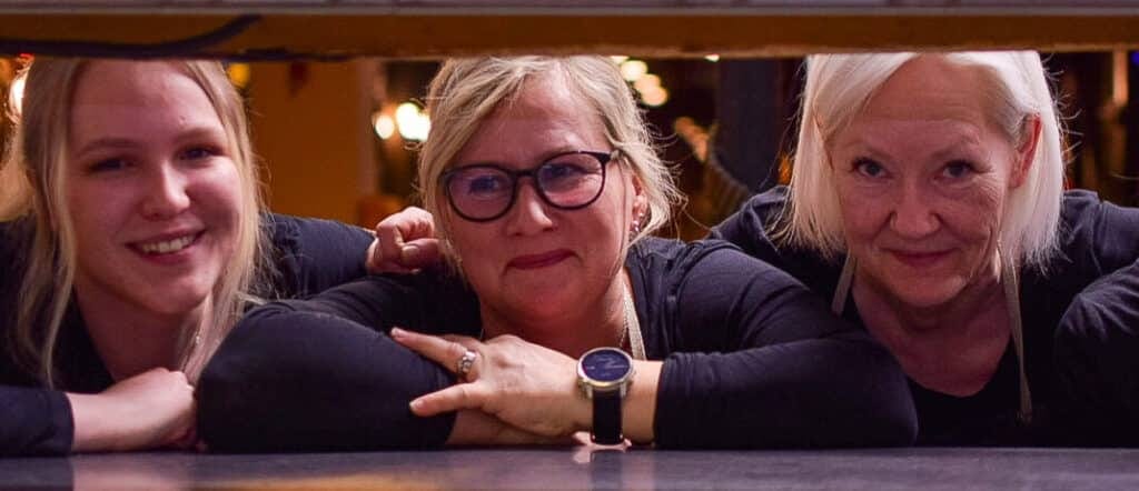 Allergiaturvallinen ruokailu onnistuu kertomalla allergioista tarjoilijalle tilausta tehdessäsi.